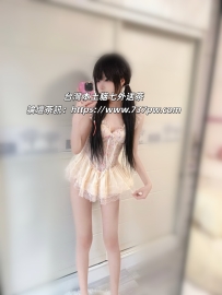 極品小隻 現在可預約