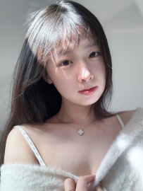 清純美女自拍 分享