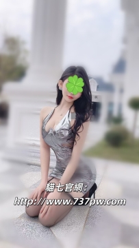 外貌高冷其實超溫柔。  成熟感讓人想一再靠近。